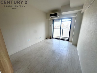 居室・リビング　エアコン付き7帖の洋室です♪