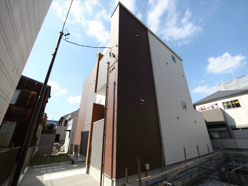 建物外観　外観　デザイナーズ　光インターネット無料