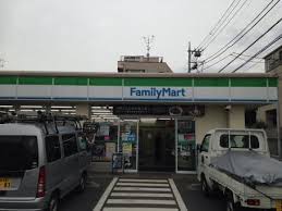 コンビニ　ファミリーマート松原六丁目店（コンビニ）まで628m