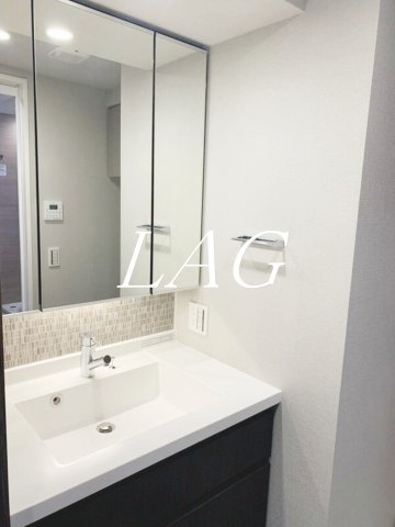 洗面設備　洗面台です。