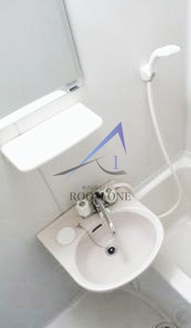 洗面設備　洗面台です。