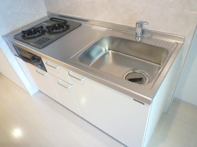 キッチン　※別号室の参考写真です。