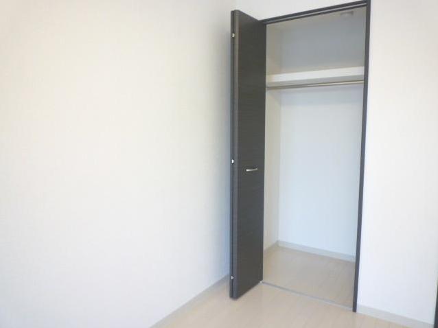 収納　※別号室の参考写真です。
