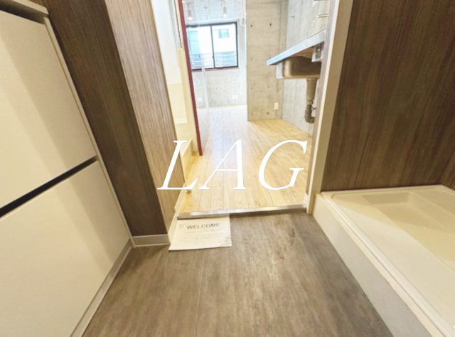 玄関　玄関です。