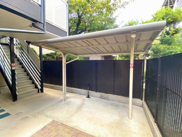 その他　駐輪場です。