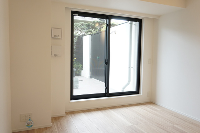 居室・リビング　明るい雰囲気で暮らしやすい！優しい質感の室内がオススメ☆