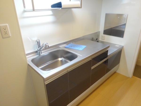 キッチン　オープンキッチンで空間を自由に使えます♪