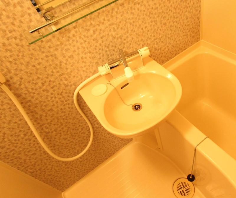 洗面設備　同タイプ・参考写真