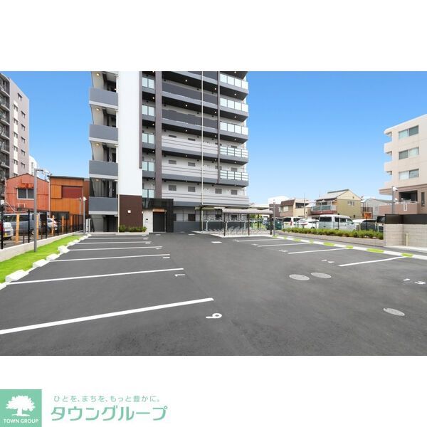 駐車場　駐車場