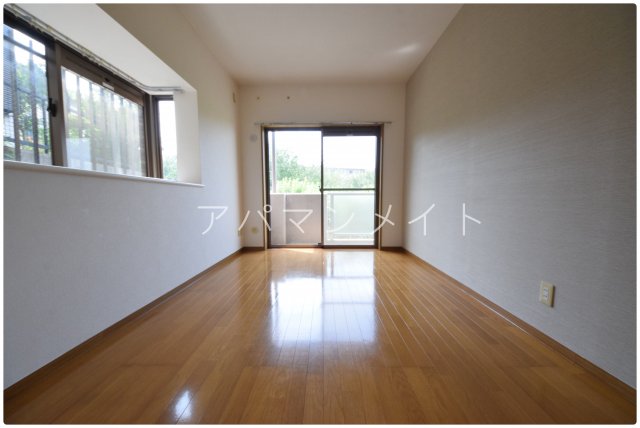 その他部屋・スペース　使い勝手のいい寝室です