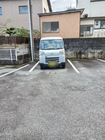 駐車場　駐車場完備です