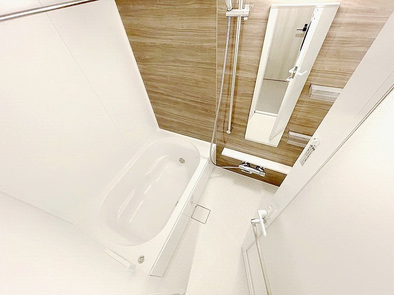 バス・シャワールーム　※別部屋の参考写真です。