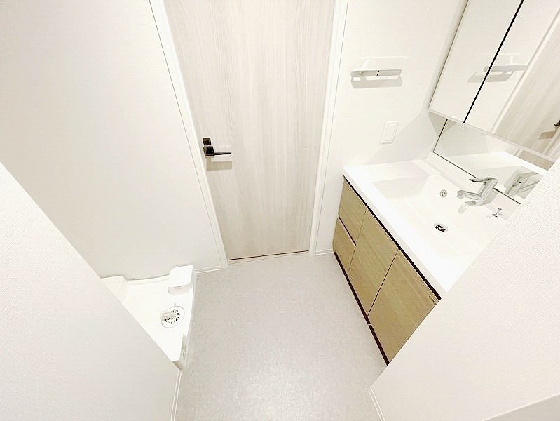 洗面設備　※別部屋の参考写真です。