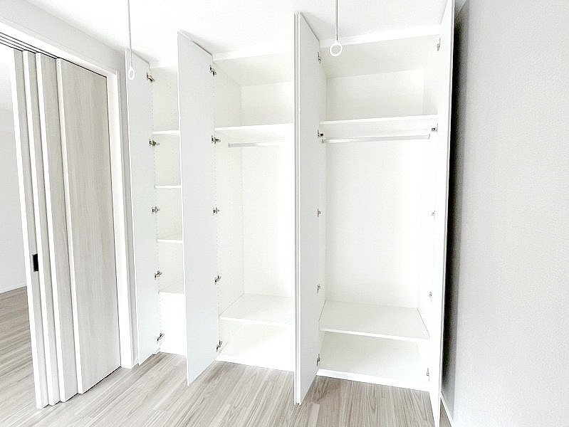 収納　※別部屋の参考写真です。