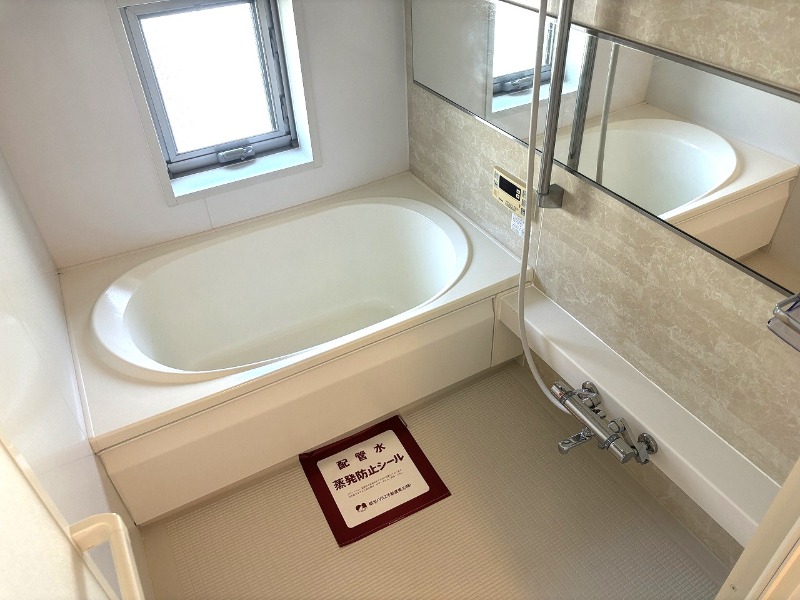 バス・シャワールーム　※別号室の写真となります。