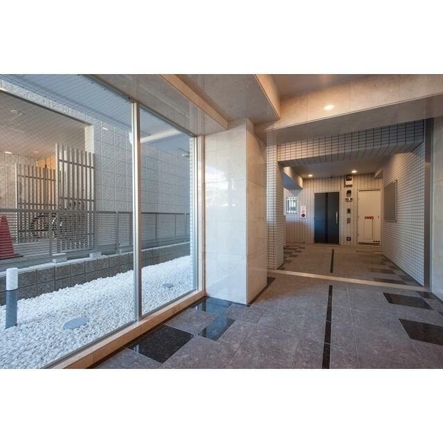 エントランス　エントランス