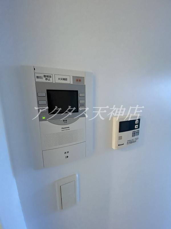 セキュリティ　女性も安心のモニターフォン☆