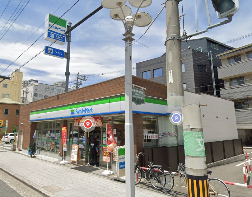 コンビニ　ファミリーマート桃谷駅西店（コンビニ）まで306m