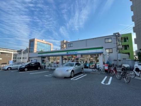 その他　ファミリーマート本陣通店（その他）まで520m
