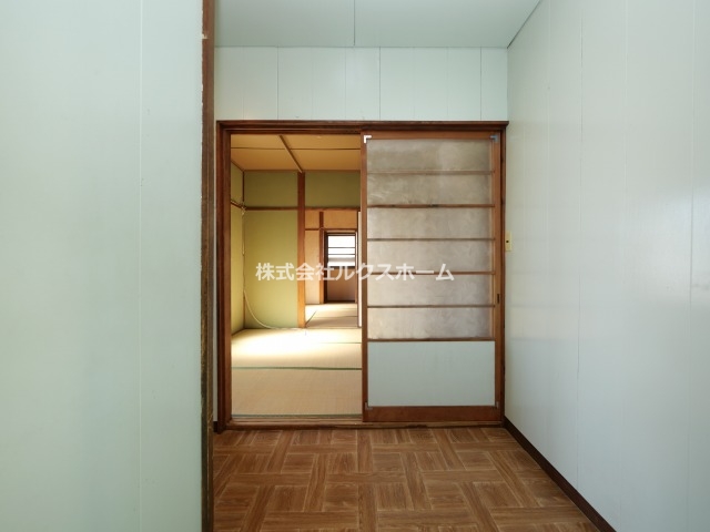 居室・リビング　居間です