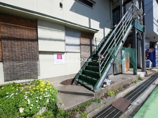 エントランス　毎日通るエントランスはこのようになっています