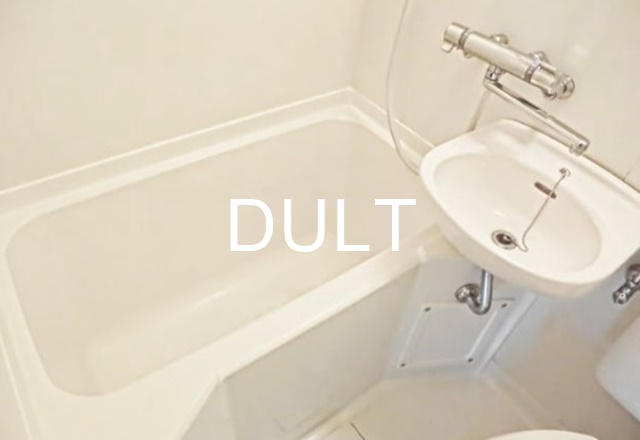 バス・シャワールーム　バスルームです。