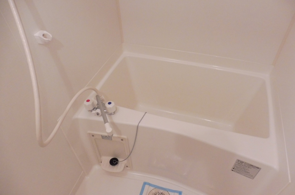 バス・シャワールーム　浴室