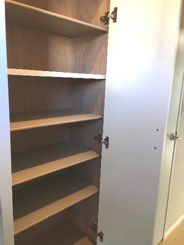 玄関　大容量シューズボックス