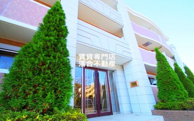 建物外観　2011年2月完成