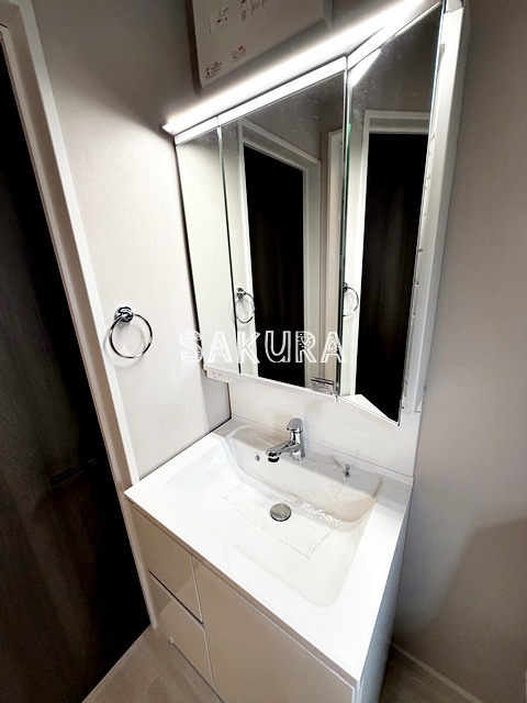 洗面設備　忙しい朝には欠かせない洗面所です♪