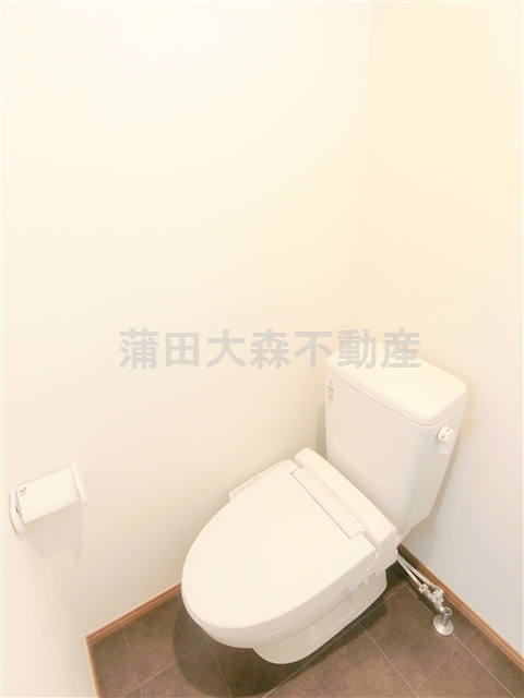 トイレ　温水洗浄便座