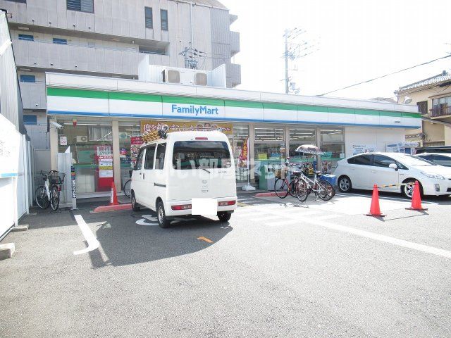 コンビニ　ファミリーマート 小路駅東店（コンビニ）まで516m