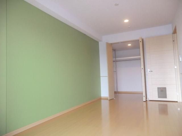 その他部屋・スペース　広めの８帖ベッドルーム