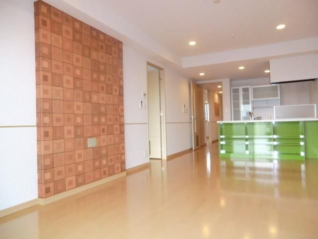 居室・リビング　床暖房付き16帖広々LDK