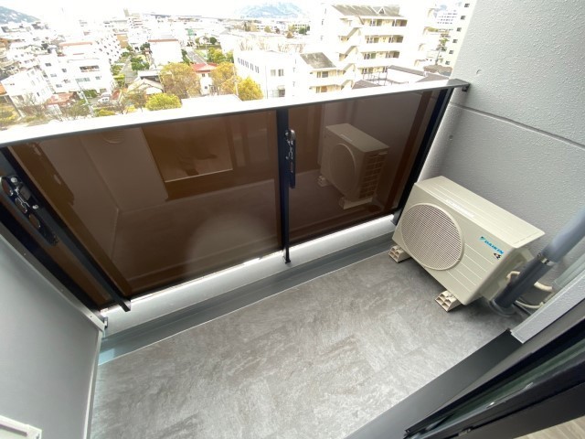 バルコニー　反転タイプのお部屋です