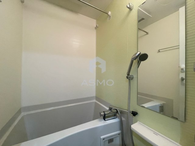 バス・シャワールーム　同マンション、別部屋参考写真