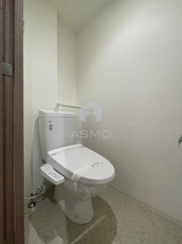 トイレ　同マンション、別部屋参考写真