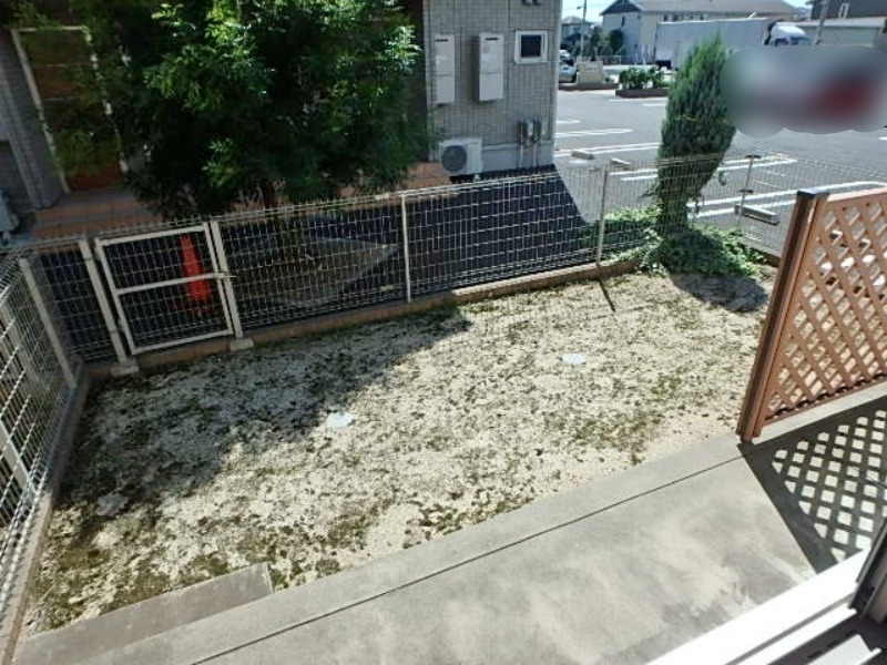 庭　図面と現状に相違がある場合には現状を優先