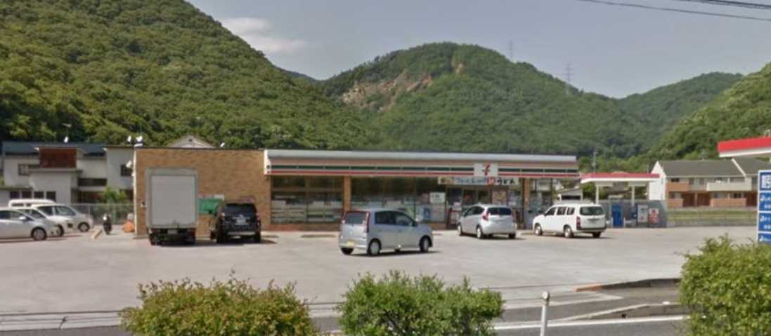 コンビニ　セブンイレブン岡山牟佐店（コンビニ）まで1125m