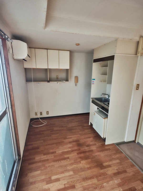 居室・リビング　室内の様子