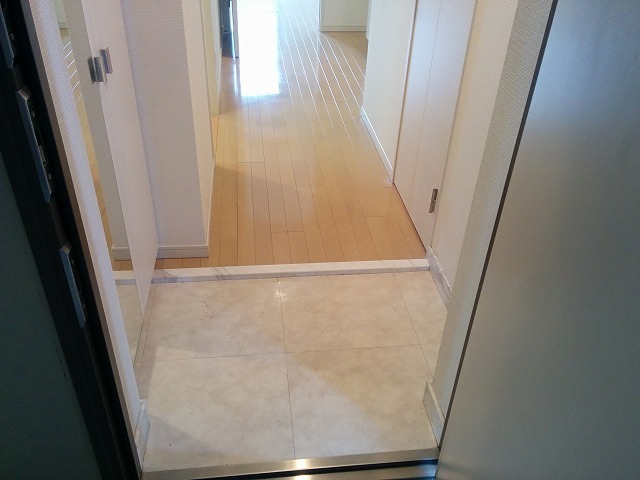 玄関　参照写真