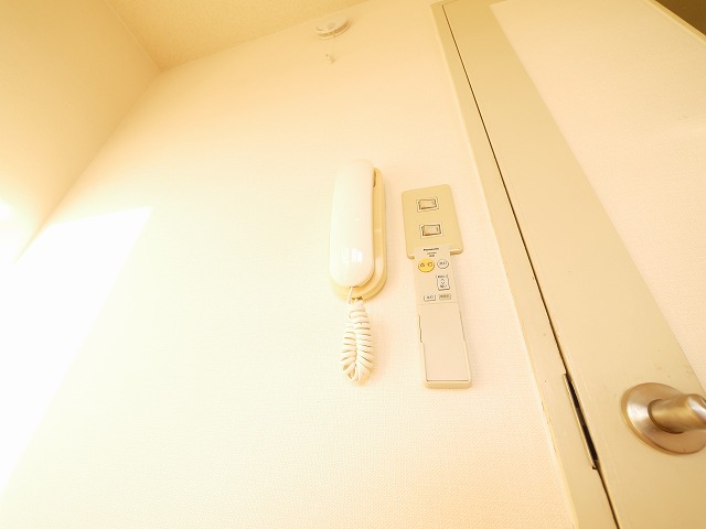 セキュリティ　インターホンです