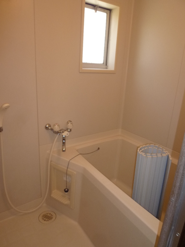 バス・シャワールーム　2015年次の写真です。