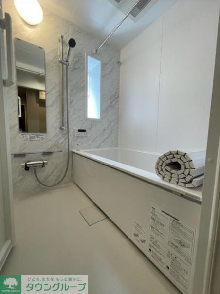 バス・シャワールーム　洗面