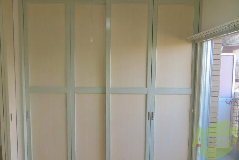 収納　とても大きな収納で二人分で大丈夫ですね。