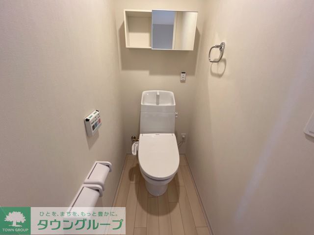 トイレ　トイレ