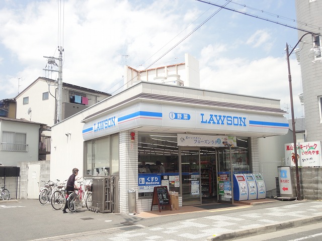 コンビニ　ローソン 嵯峨嵐山駅前店（コンビニ）まで1346m