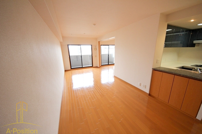 居室・リビング　リーガル江戸堀