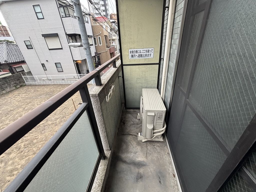 バルコニー　バルコニー