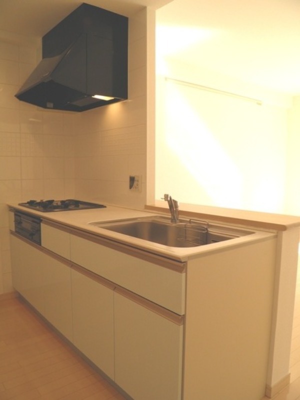 キッチン　３口ガスコンロ♪